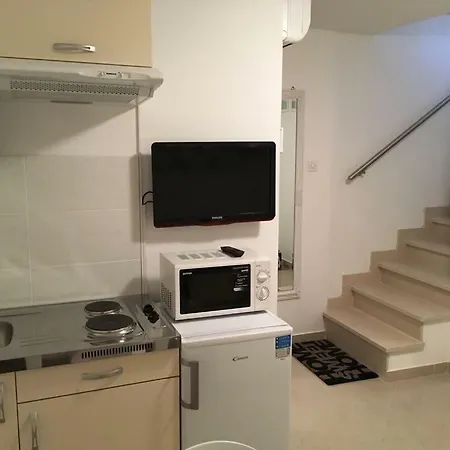 Studio Nautilus Centre Split